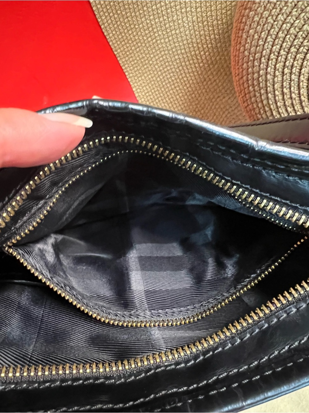 Burberry Black Quilted & Smooth Leather Crossbody Bag - Picture 4 of 8